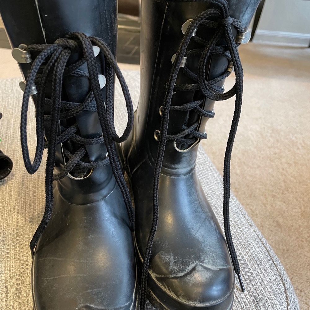 Rain boots